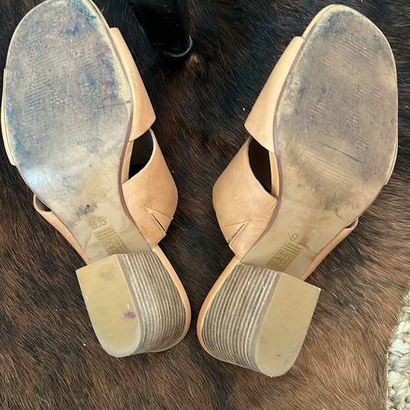 Madewell Heel - Picture 7 of 8